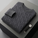 Kabelstickad-kashmirtroja-mork-gra - Dammode [product_title] [variant_title] dam basplagg