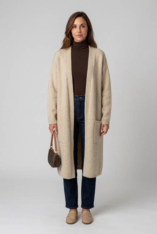 alva-lang-stickad-cardigan-med-fickor-beige - Dammode [product_title] [variant_title] dam basplagg