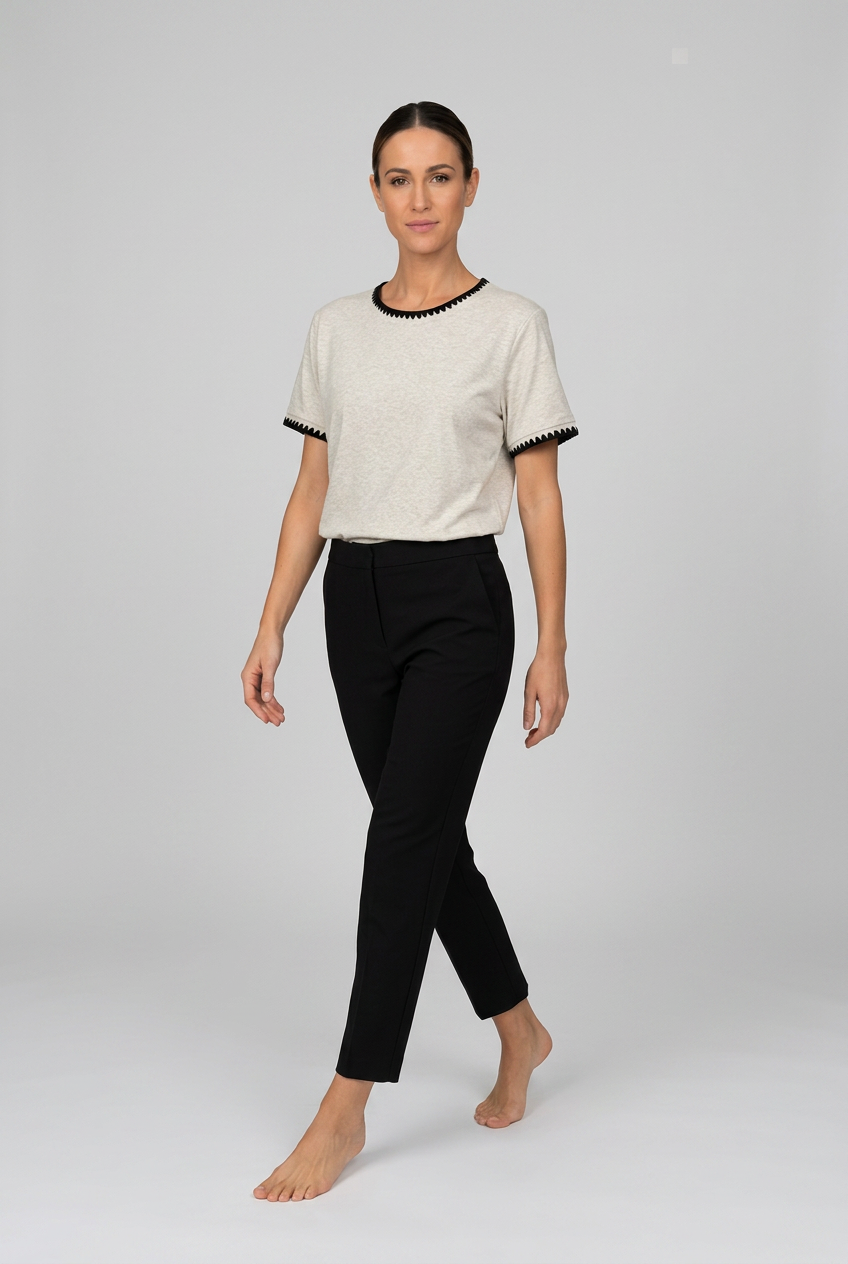 basic-t-shirt-dam-bomull-2_4a6ef659-cef9-4b45-89e9-d4bf7a09c7f6 - Dammode [product_title] [variant_title] dam basplagg