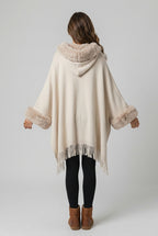 elise-ponchosjal-med-fuskpals - Dammode [product_title] [variant_title] dam basplagg