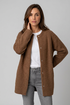 lang-stickad-cardigan-med-knappar-dam-brun-3 - Dammode [product_title] [variant_title] dam basplagg