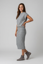 stickat-tvadelat-set-topp-midikjol-gra-1 - Dammode [product_title] [variant_title] dam basplagg